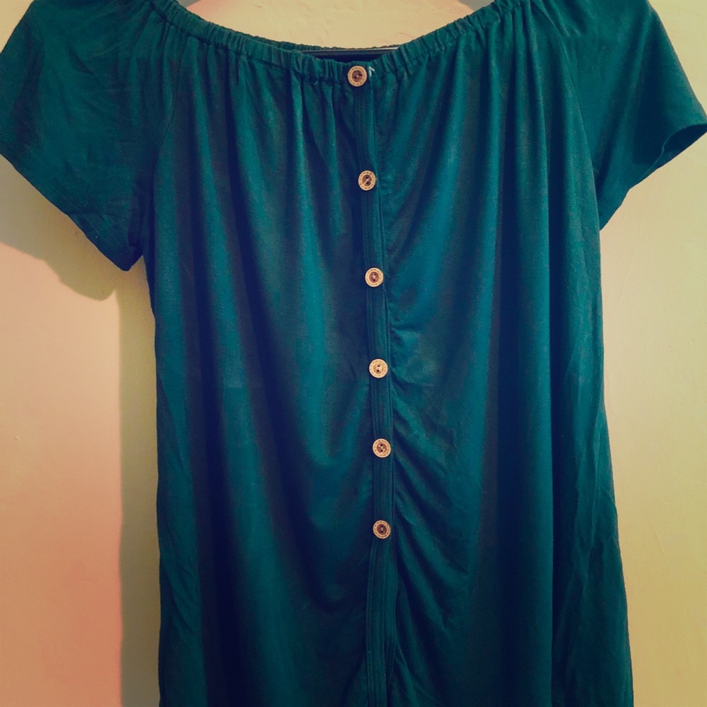 A off the shoulder green  shirt